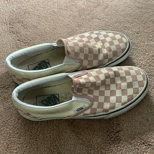 pink checkered vans